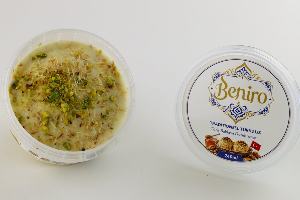 Baklava — Pistachio & Walnut